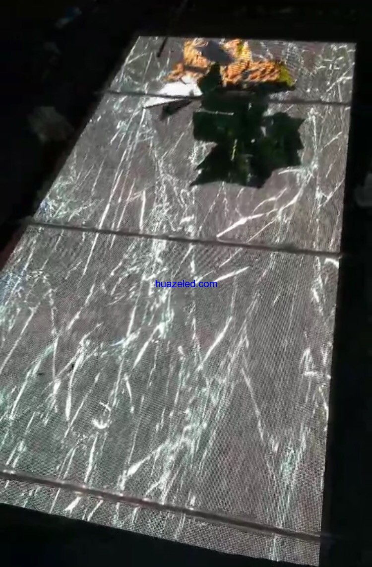 玻璃棧道特效LED顯示屏